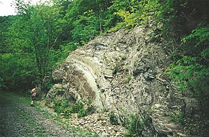 Roundtop Hill outcrop2