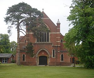St Andrew's Church, Burgess Hill