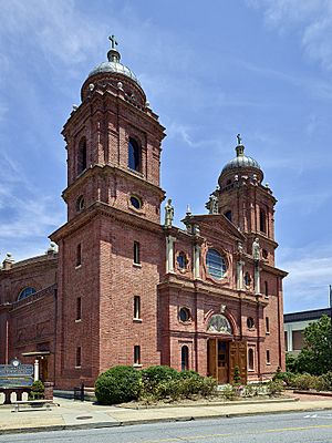 The Catholic Basilica of St. Lawrence in Asheville, North Carolina.jpg