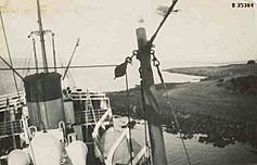 "Minnipa" aground at Boston Island, 29 May 1928 - State Library of South Australia B35364
