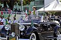 A bordo do Rolls Royce, presidenta Dilma chega à Esplanada dos Ministérios, em Brasília (7950173612)