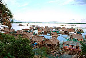 Amazonas floating village, Iquitos, Photo by Sascha Grabow