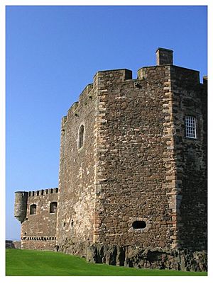 Blackness Castle South East View - geograph.org.uk - 90