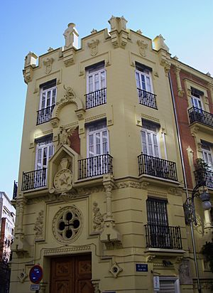 Edifici o casa dels Dracs, València