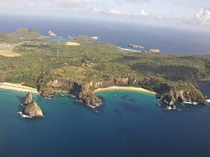 Fernando de Noronha - dois Irmãos - praia do sancho