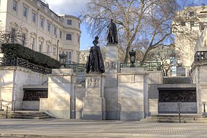 George VI and Queen Elizabeth Monument, Pall Mall, London