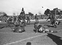 Gridiron in Adelaide 1942
