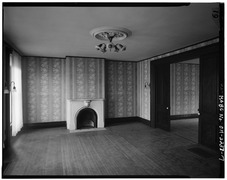 INTERIOR, LIVING ROOM - Benjamin Wade House, 22 Jefferson Street, Jefferson, Ashtabula County, OH HABS OHIO,4-JEF,3-7