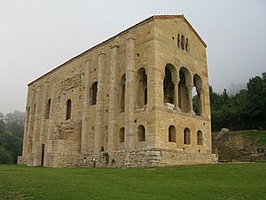 Iglesia de Santa María del Naranco