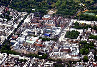 Kensington Museums aerial 2011 b