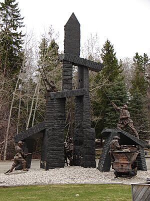 Kirkland Lake monument