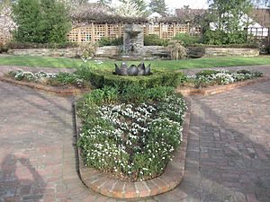 LBurbank Gardens