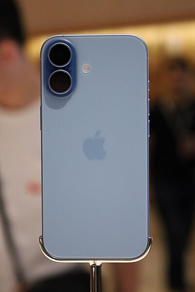 Mist Blue iPhone 17