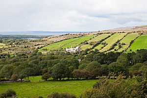 Ucht Máma View of Abbey Hill and Corcomroe Abbey 2015 09 02