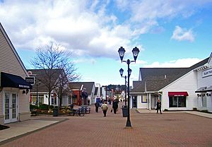 Woodbury Common Premium Outlets, Central Valley, Orange County, New York