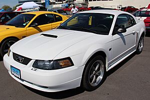 2000 Ford Mustang GT Coupe (14235434679) (cropped)