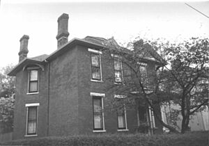 330 Madison Place, Lexington