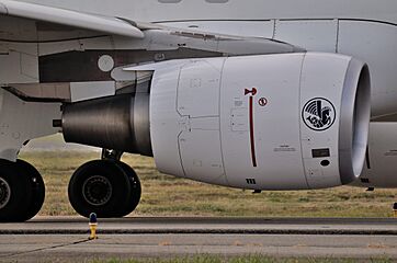 AFR A320 F-HBNH 3nov14 LFBO-2