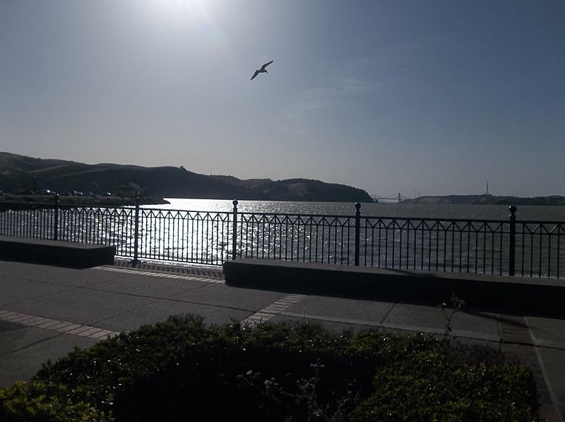 Carquinez Strait from First Street in Benicia 2022-04-17 1728 1