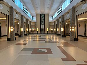 Eaton's Ninth Floor Restaurant - 2024 (Now Called Restaurant Ile de France)