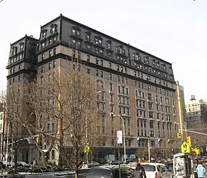 Manhasset Apartments 301 W108 jeh