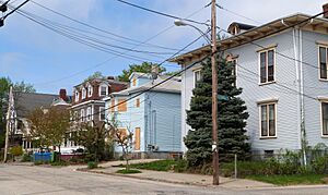Rhodes Street HD streetscape 1 - Providence Rhode Island