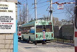 Samara trolleybus BKM-321 new in depot tb 20090502 706 (15156928798)