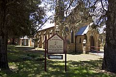St Stephen's Presbyterian Church in Queanbeyan (1).jpg