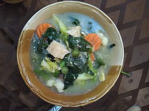 Vegetarian "Or-larm" stew at Kualao Restaurant 1