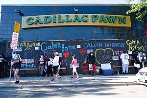 Vigil for Calvin Horton at Cadillac Pawn (50140695201)