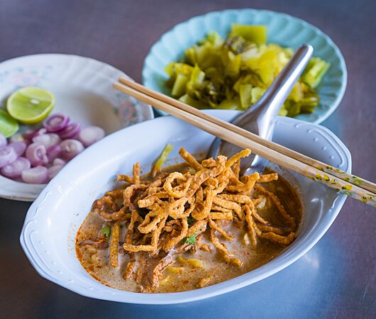 2014 1204 Khao Soi in Chiang Mai