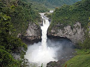AMA Cascada de San Rafael limite provincial de Napo y Sucumbíos (8227381138)