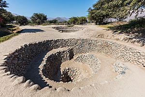 Acueductos subterráneos de Cantalloc, Nazca, Perú, 2015-07-29, DD 01