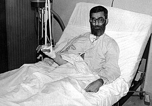 Ayatolla Ali Khamenei in Hospital after Assassination Attempt by khamenei.ir03 (cropped to remove waternark)