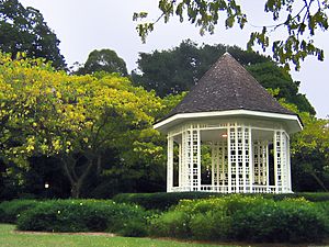 Bandstand, Singapore Botanic Gardens - 20060805