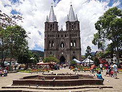 Basílica Menor de la Inmaculada Concepción. Jardín. Colombia