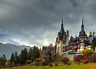 Castelul Peles, Sinaia - Vedere panoramica.jpg