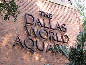 Dallas World Aquarium Sign