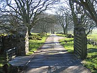 Entrance Gateway to Bodidris Hall Hotel - geograph.org.uk - 348802