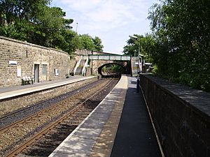 Greenfield station, Greater Manchester