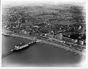 Herne Bay Pier 1937