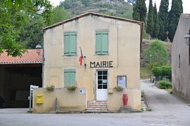 The town hall in Montjardin