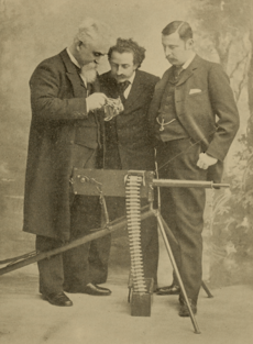 Maxim, Cassier and Smith with Machine Gun for Germany - Cassier's 1895-04 (cropped)