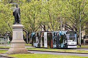 Melbourne Tram D1-Class, St Kilda Road, Park St (20230925) (53321376497)