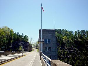 Norfork Dam, 2005