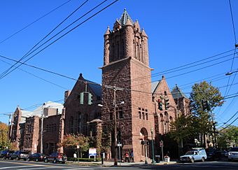 Plymouth Congregational Church in New Haven, October 20, 2008.jpg