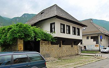 Rodna kuća Ive Andrića u Travniku 0