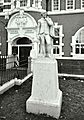 Statue of Shakespeare in Coade stone at University of East London (16331989992).jpg