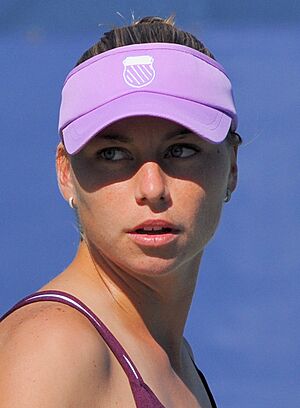 Vera Zvonareva at the 2010 US Open 01 (cropped).jpg