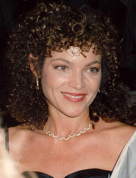 Amy Irving (1989)